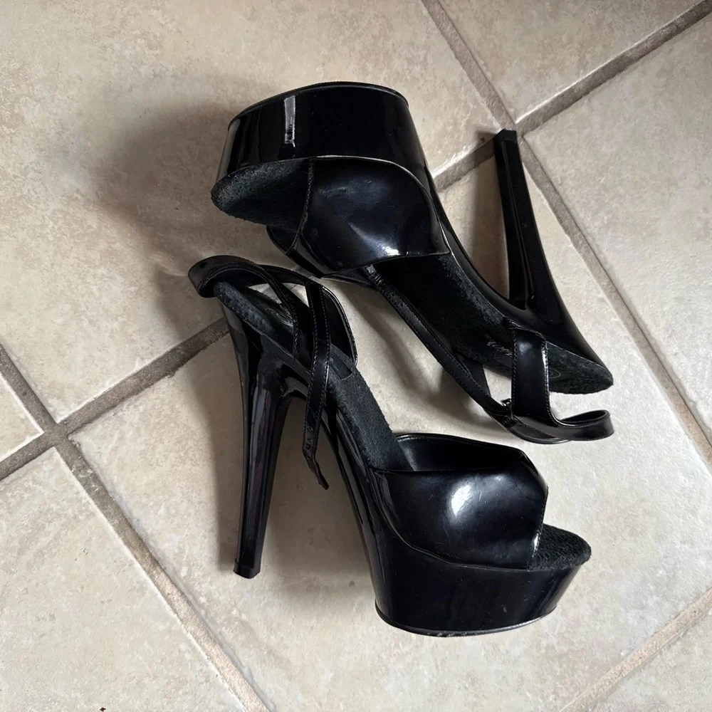 Pleaser Glossy Black Platform Heels - Picture 3 of 8